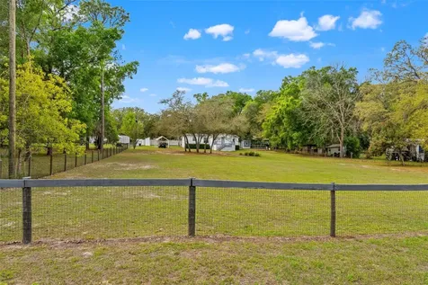 7610 County Road 663 Bushnell FL 33513