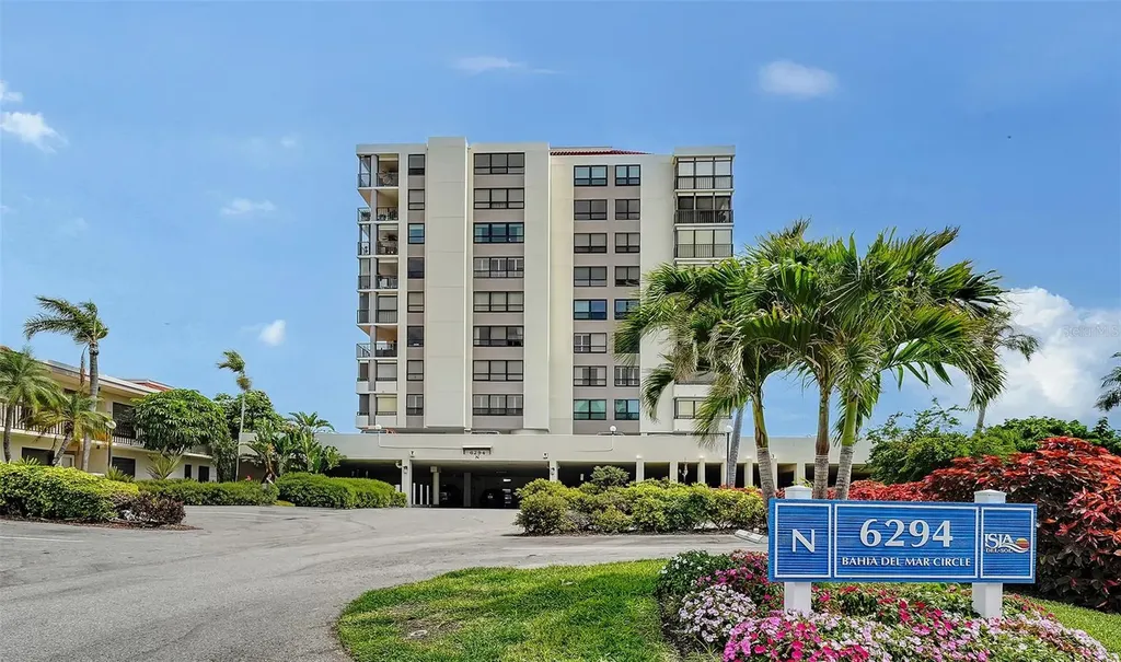 6294 Bahia Del Mar Circle St Petersburg FL 33715