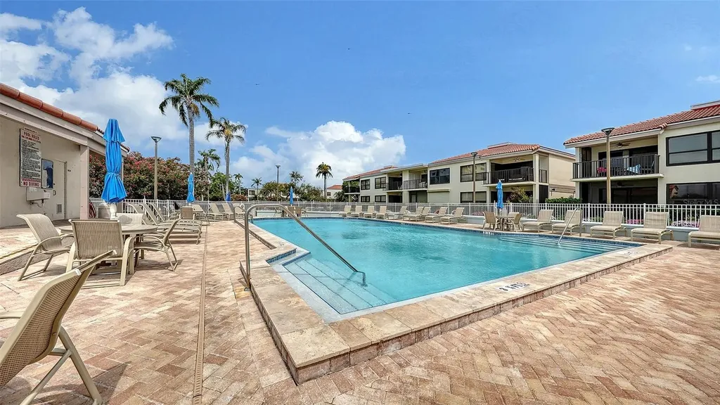 6294 Bahia Del Mar Circle St Petersburg FL 33715