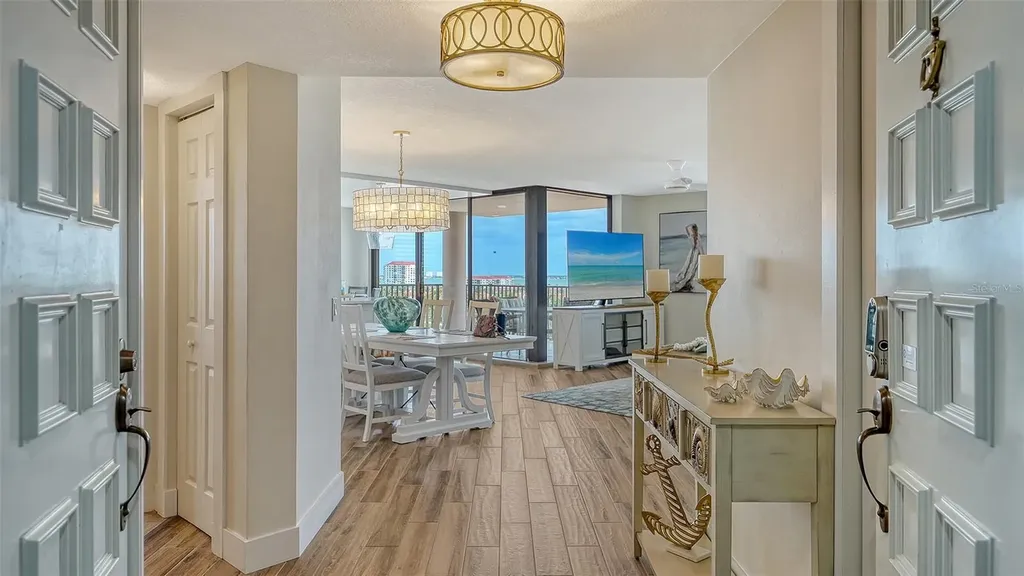 6294 Bahia Del Mar Circle St Petersburg FL 33715