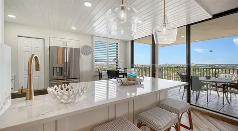 6294 Bahia Del Mar Circle St Petersburg FL 33715