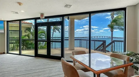 6294 Bahia Del Mar Circle St Petersburg FL 33715