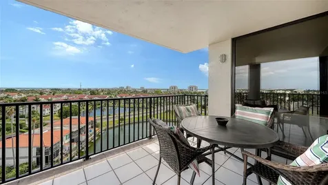 6294 Bahia Del Mar Circle St Petersburg FL 33715