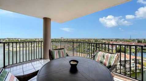 6294 Bahia Del Mar Circle St Petersburg FL 33715
