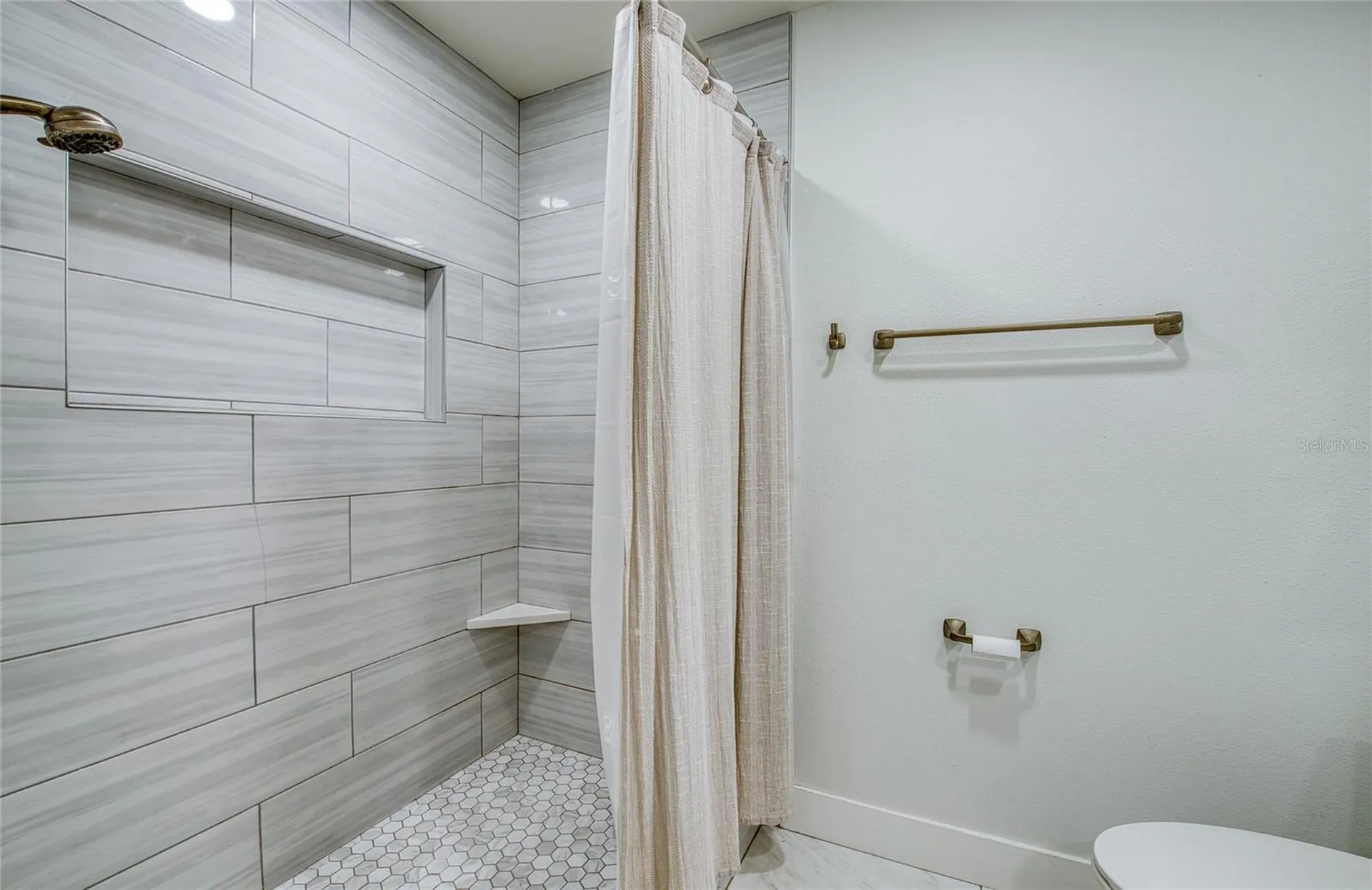 2617 Bentley Drive Palm Harbor FL 34684