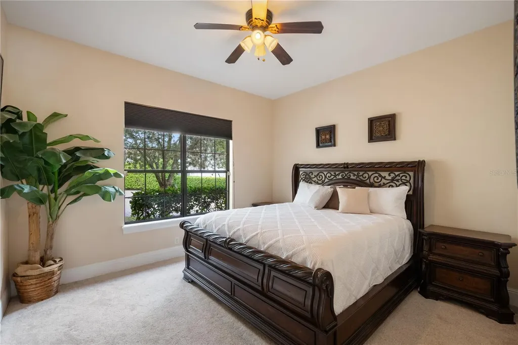 859 Isle Point Sanford FL 32771