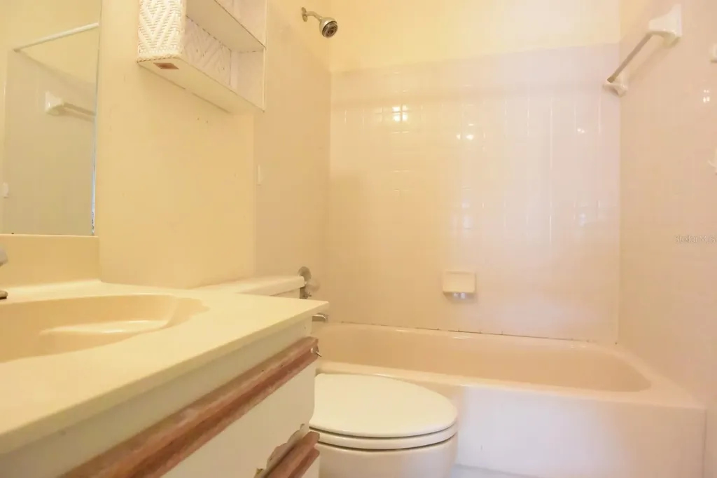 2401 SW 20th Court Ocala FL 34471