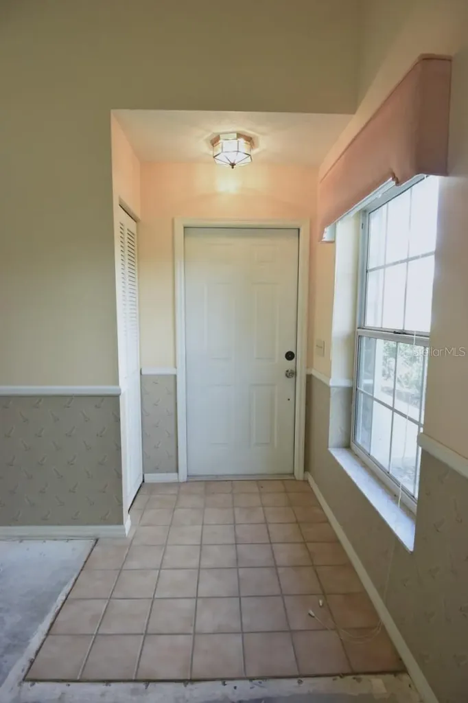 2401 SW 20th Court Ocala FL 34471