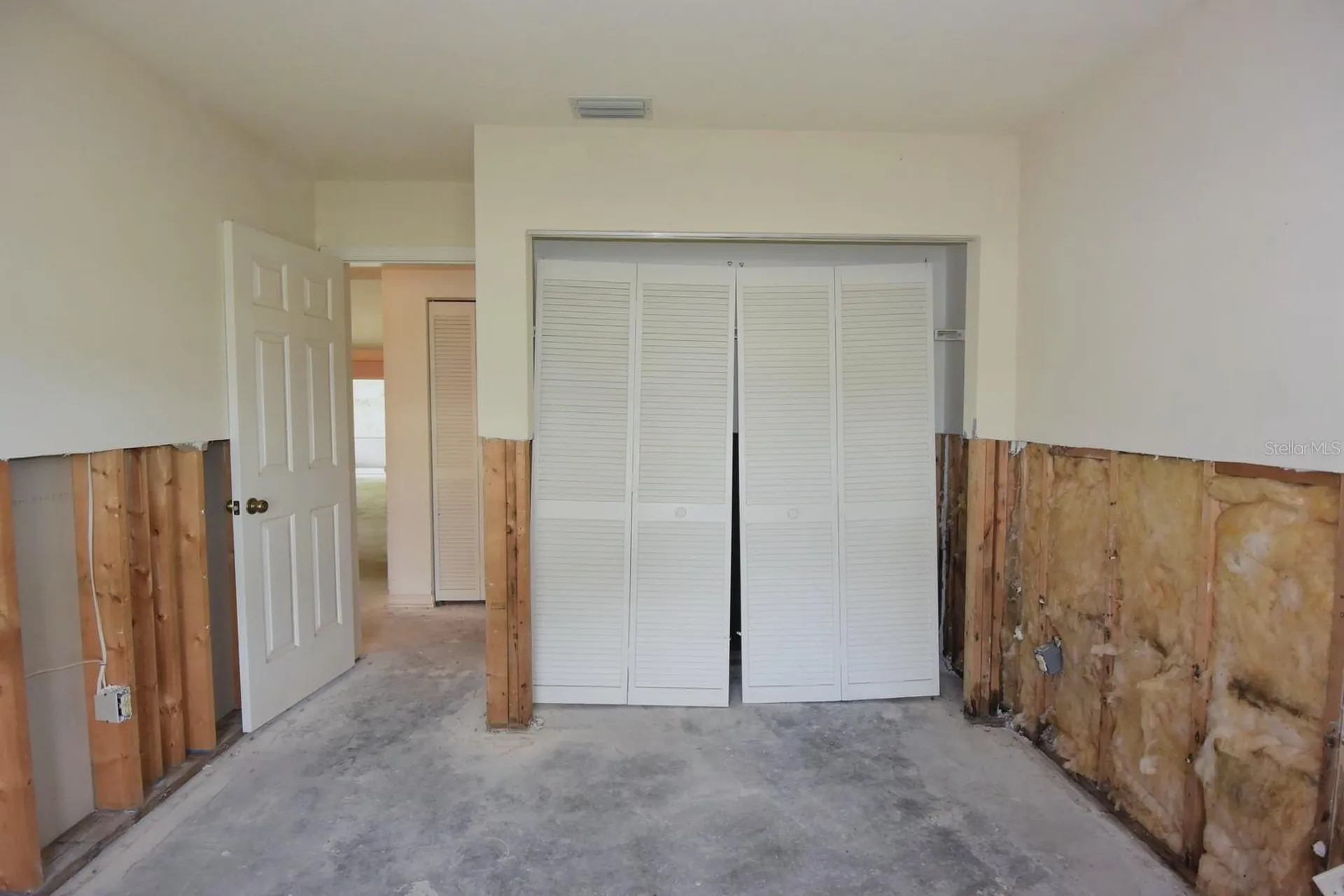 2401 SW 20th Court Ocala FL 34471