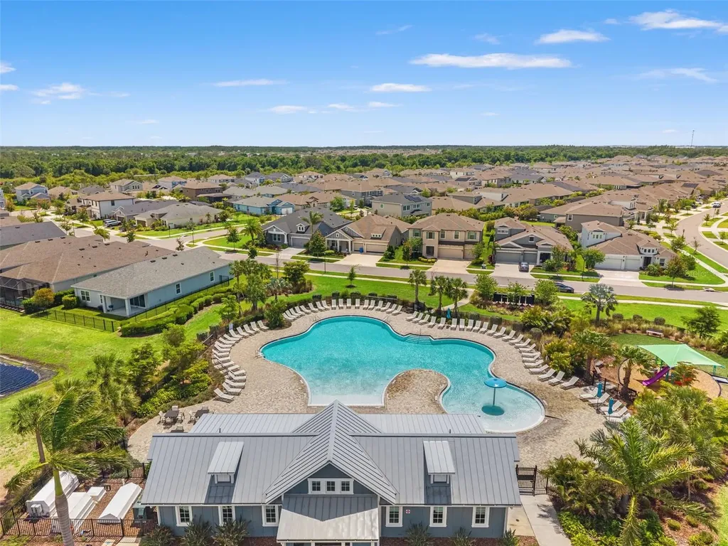 5607 Del Coronado Apollo Beach FL 33572