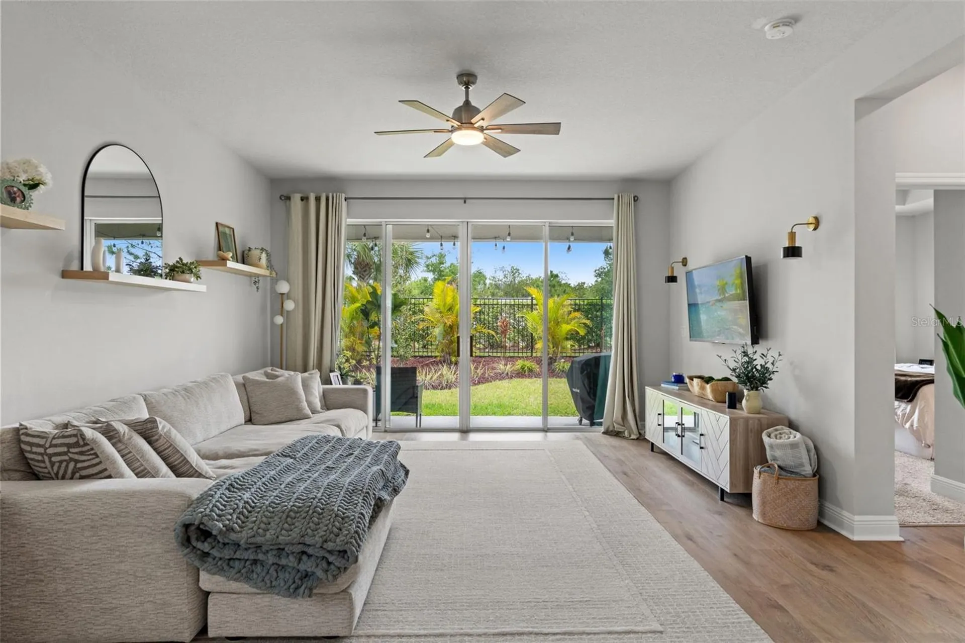 5607 Del Coronado Apollo Beach FL 33572