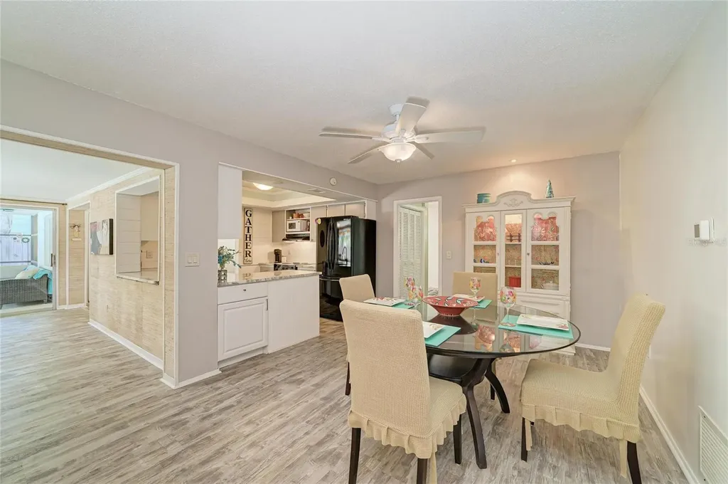 3720 Allenwood Street Sarasota FL 34232