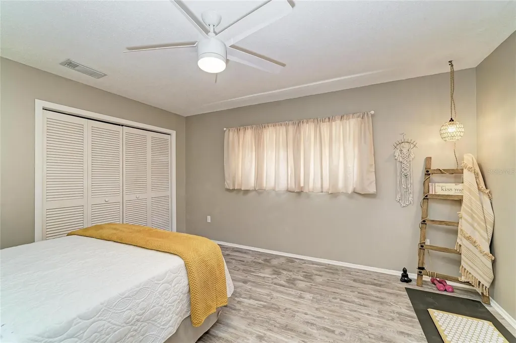 3720 Allenwood Street Sarasota FL 34232