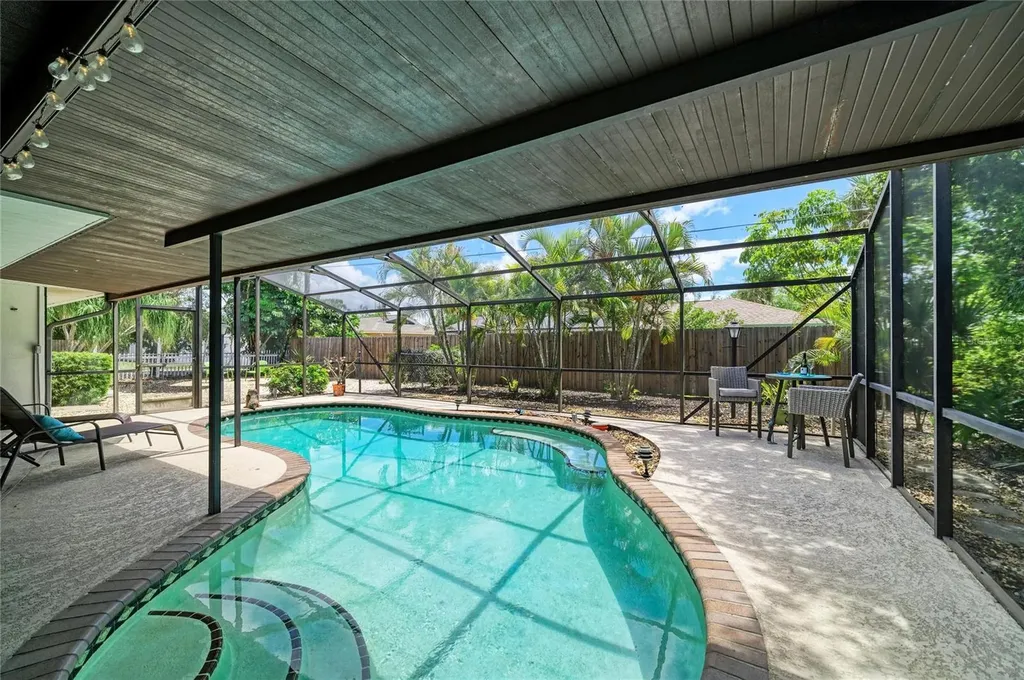 3720 Allenwood Street Sarasota FL 34232