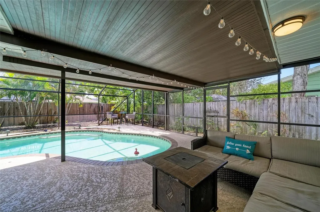 3720 Allenwood Street Sarasota FL 34232