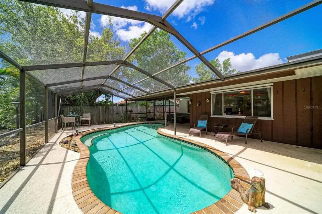 3720 Allenwood Street Sarasota FL 34232