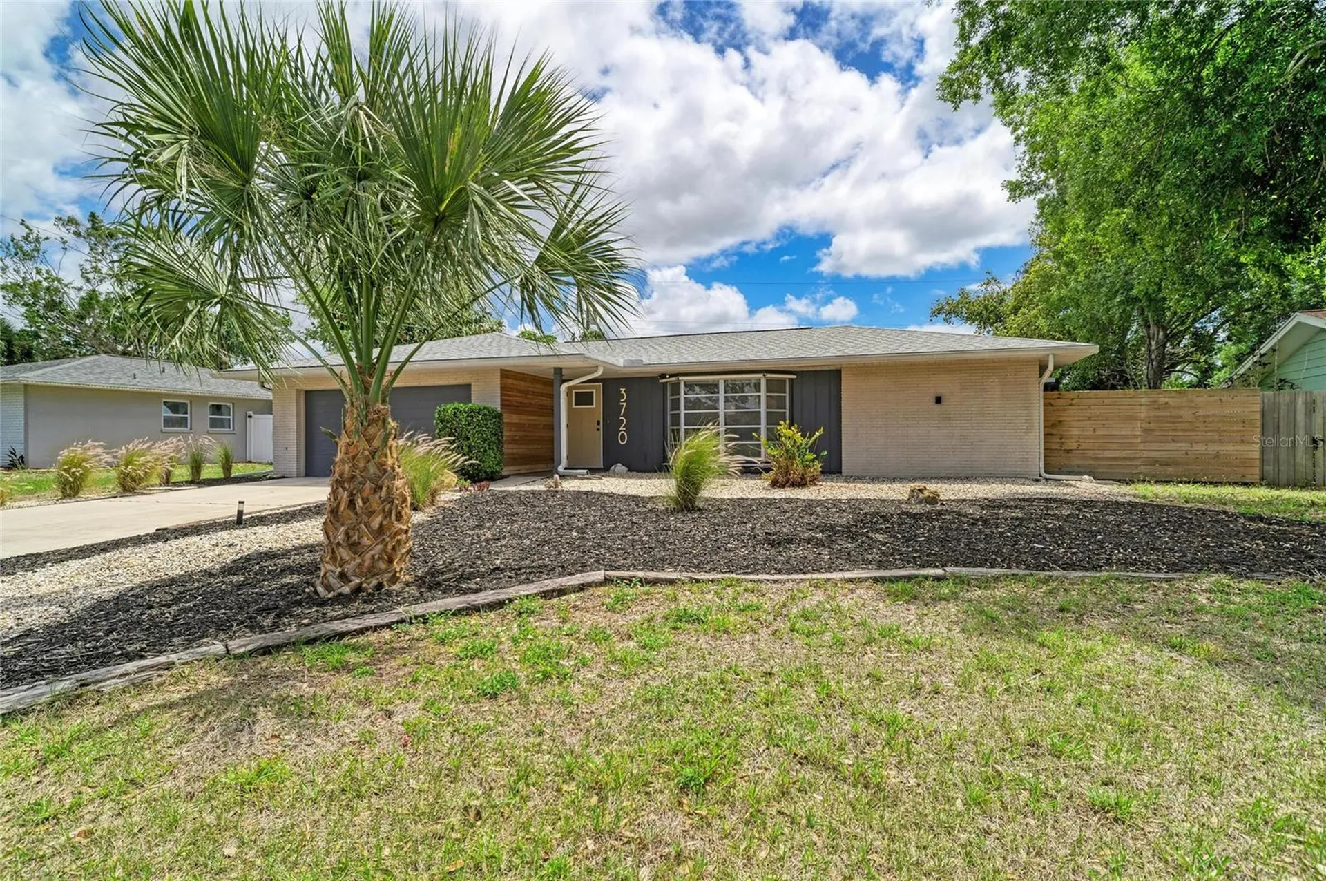 3720 Allenwood Street Sarasota FL 34232