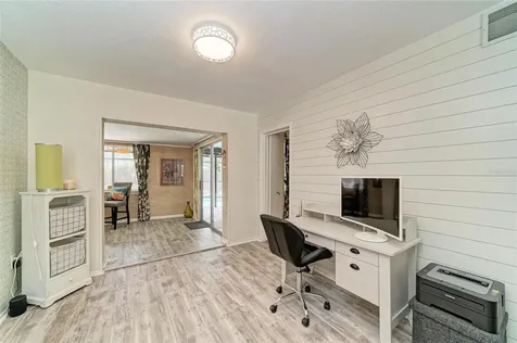 3720 Allenwood Street Sarasota FL 34232