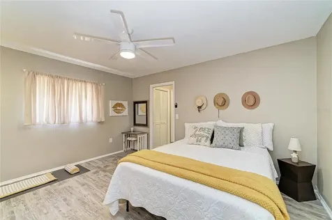 3720 Allenwood Street Sarasota FL 34232