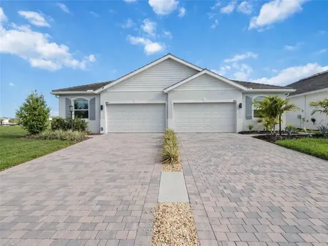 17817 Pastureland Avenue Lakewood Ranch FL 34211
