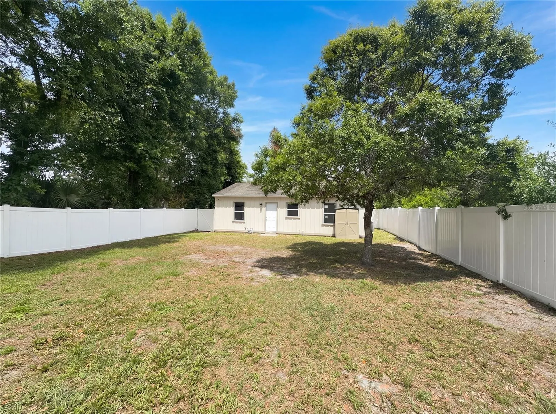 324 Bassedena Circle S Lakeland FL 33805