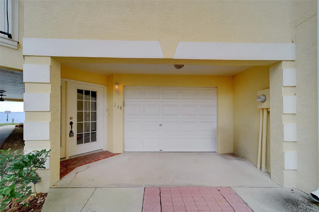 138 Brent Circle Oldsmar FL 34677