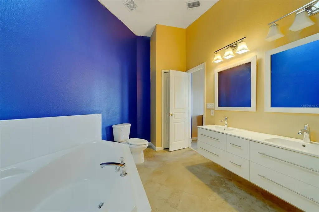 138 Brent Circle Oldsmar FL 34677