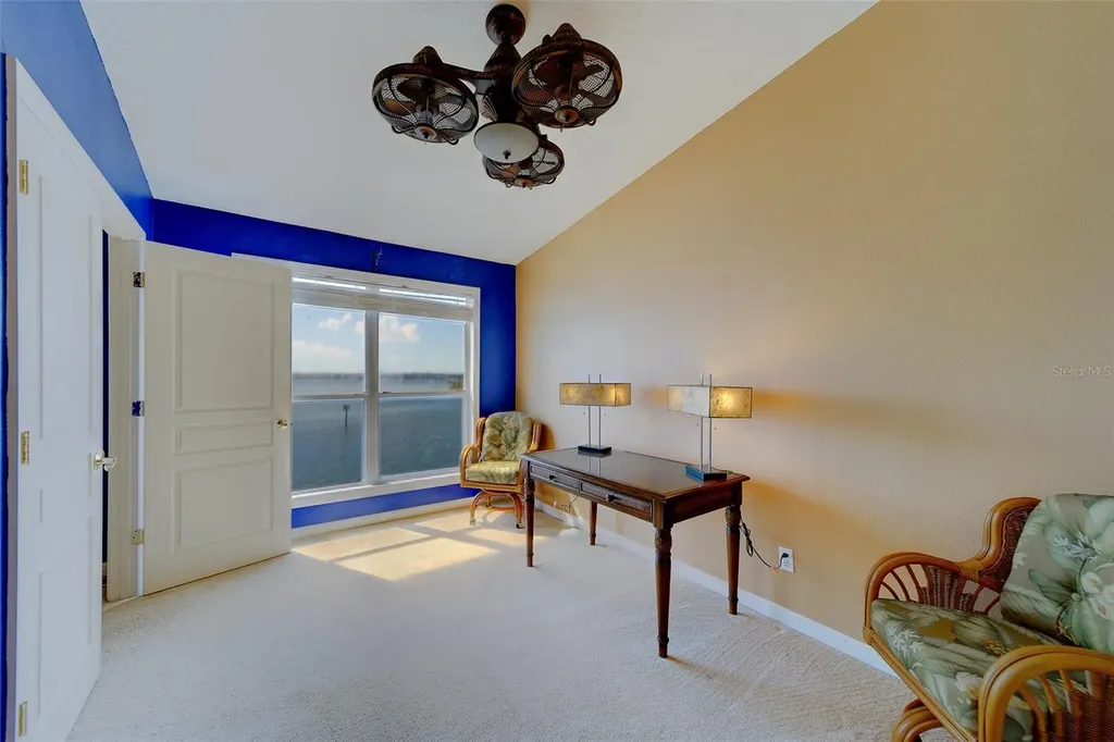 138 Brent Circle Oldsmar FL 34677