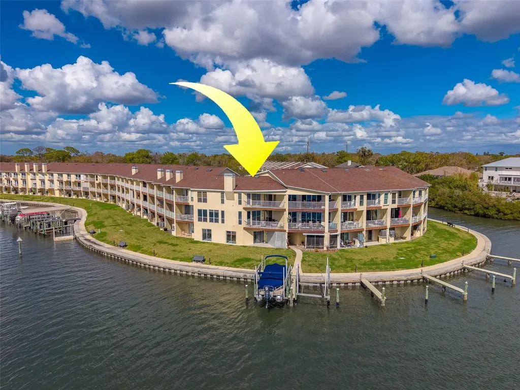 138 Brent Circle Oldsmar FL 34677