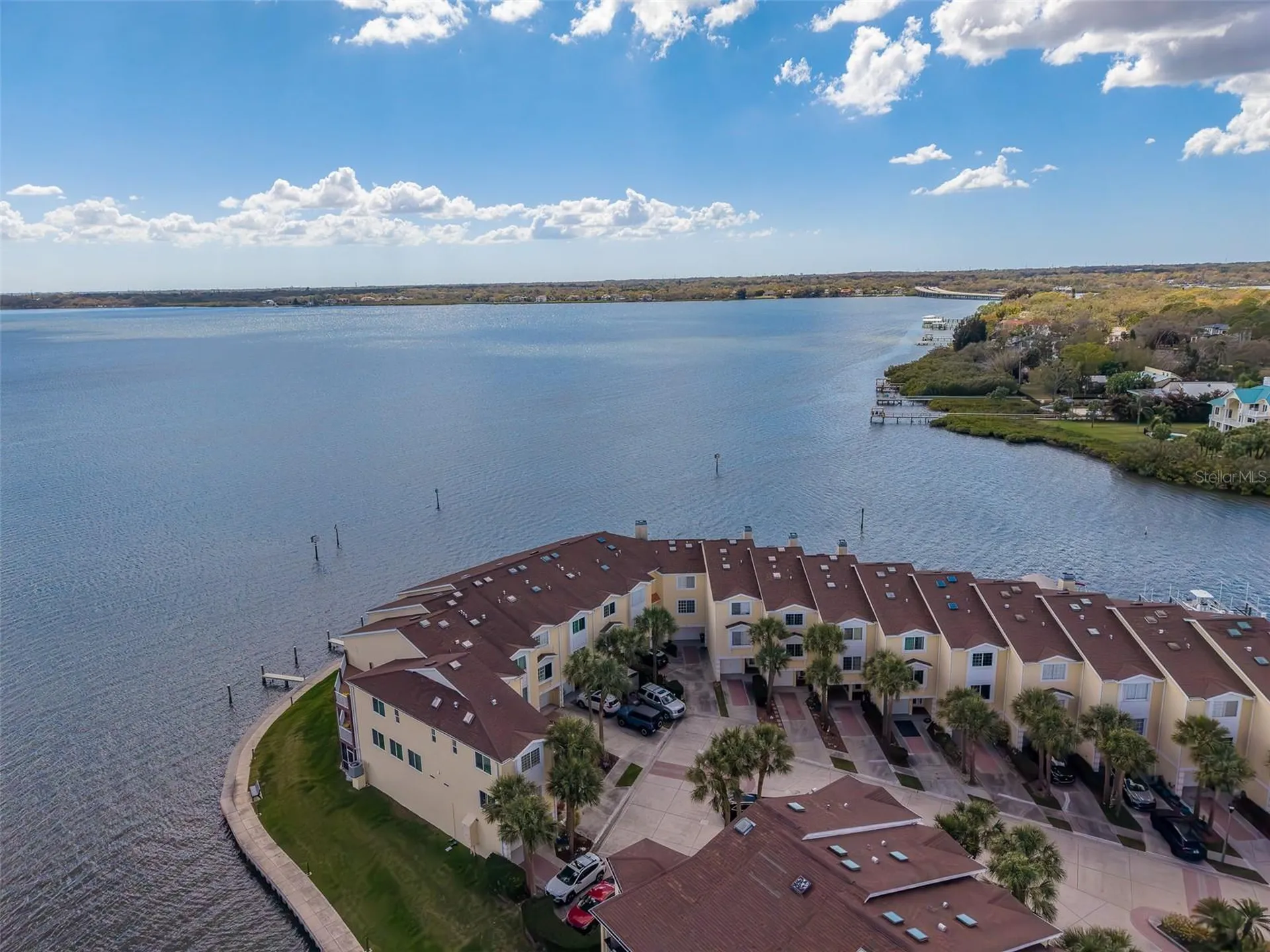 138 Brent Circle Oldsmar FL 34677