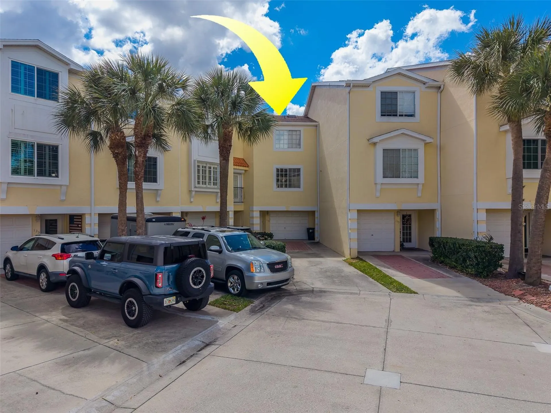 138 Brent Circle Oldsmar FL 34677