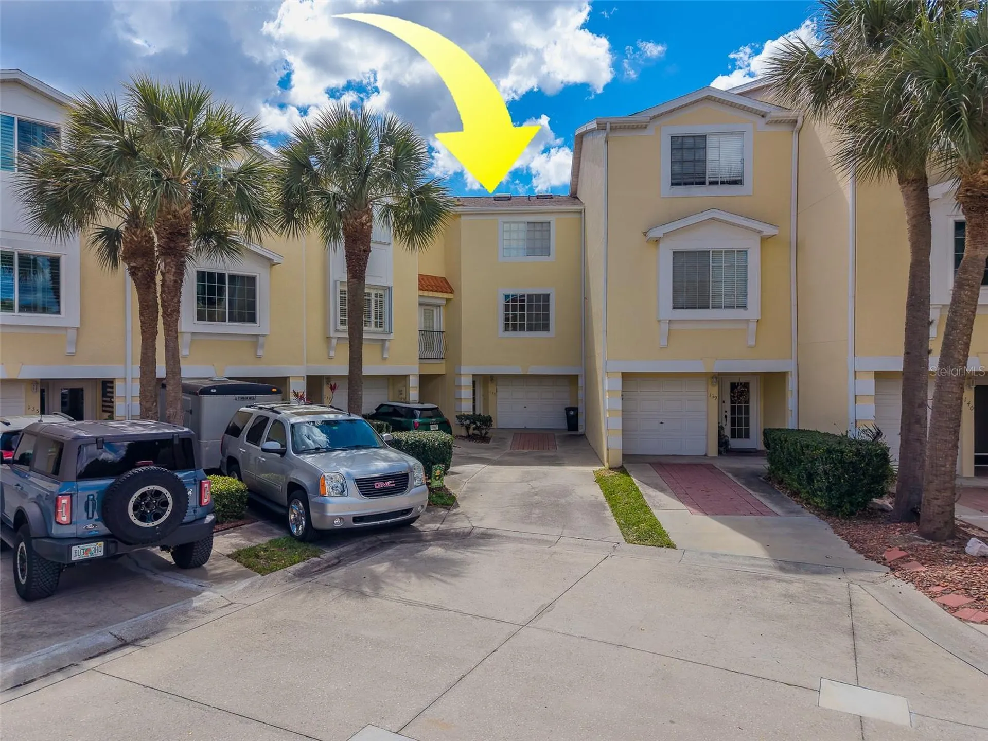 138 Brent Circle Oldsmar FL 34677