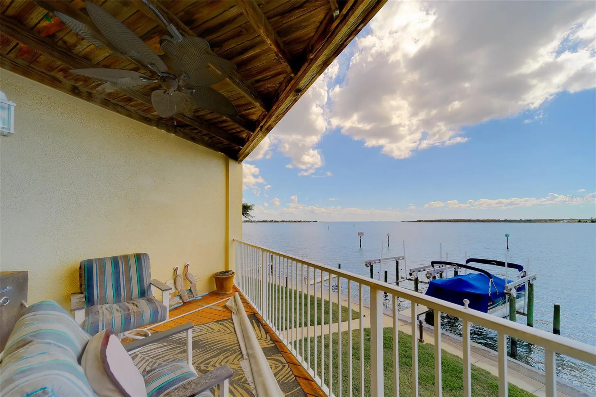 138 Brent Circle Oldsmar FL 34677