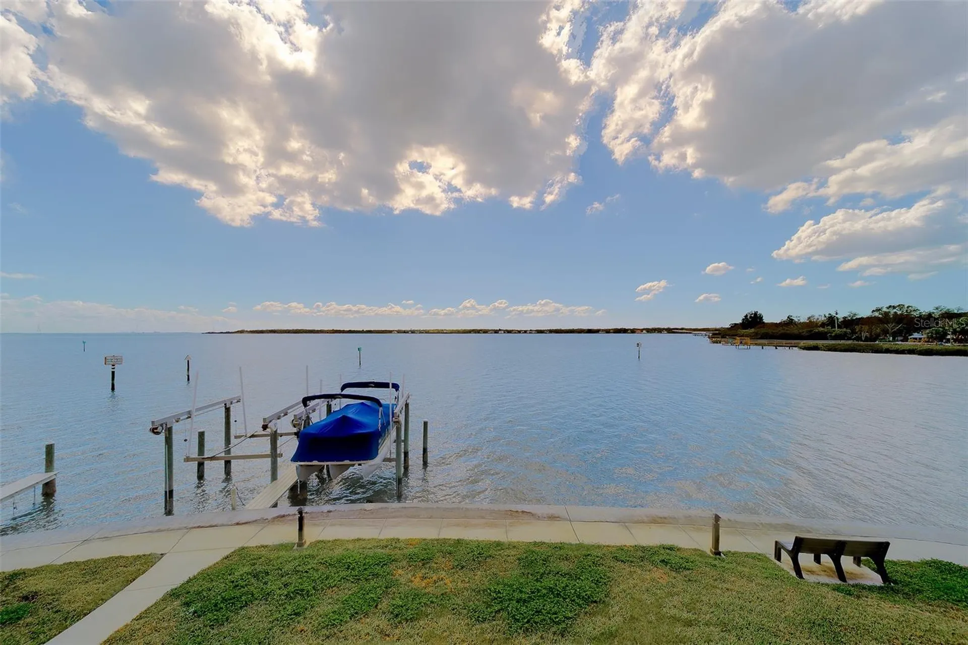 138 Brent Circle Oldsmar FL 34677