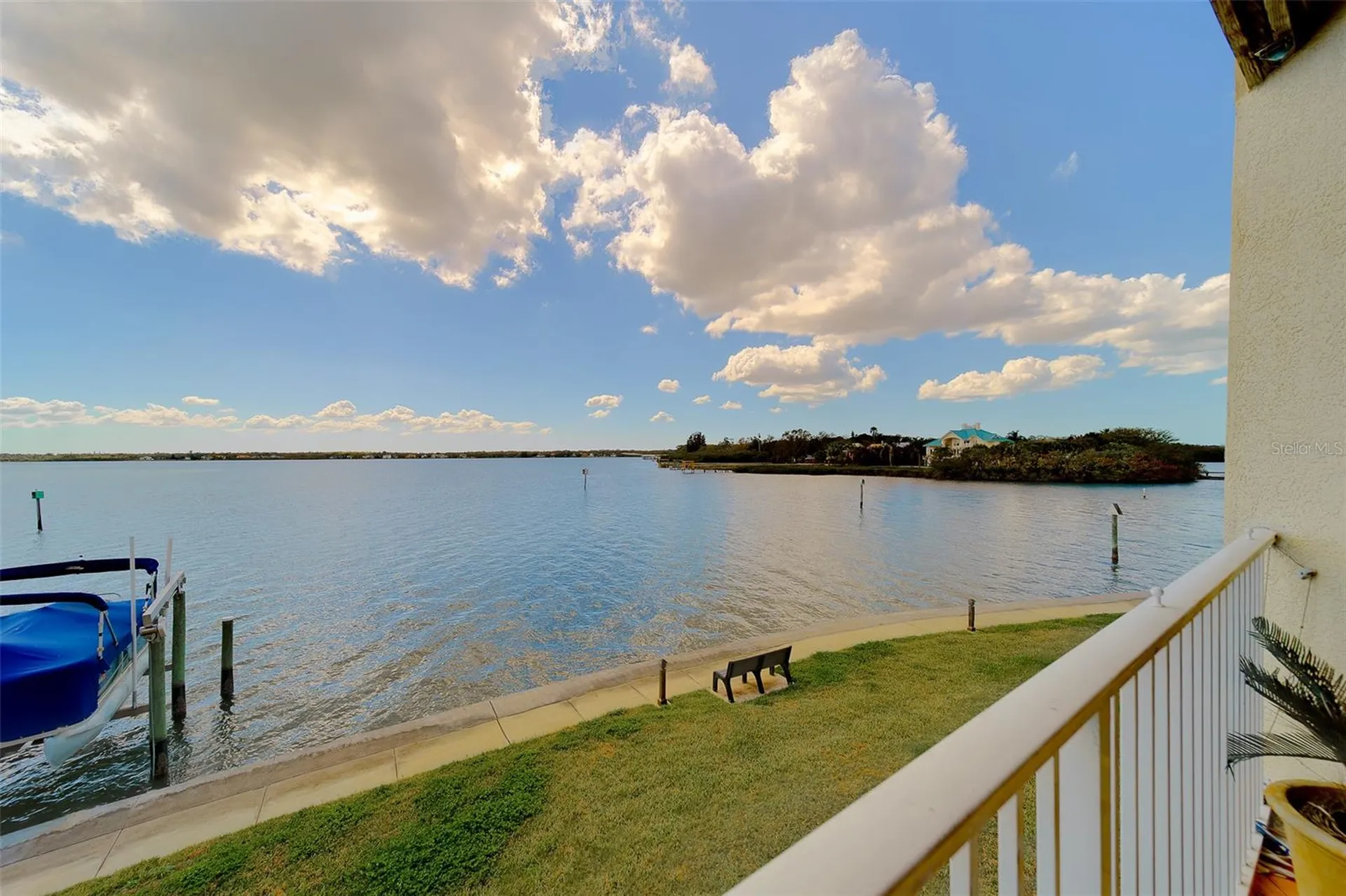138 Brent Circle Oldsmar FL 34677