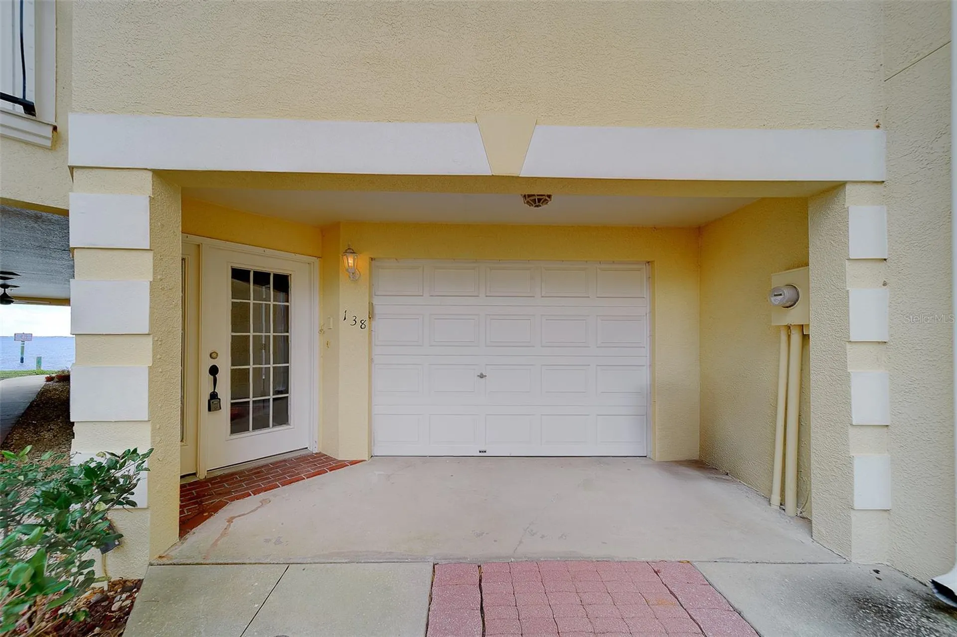 138 Brent Circle Oldsmar FL 34677