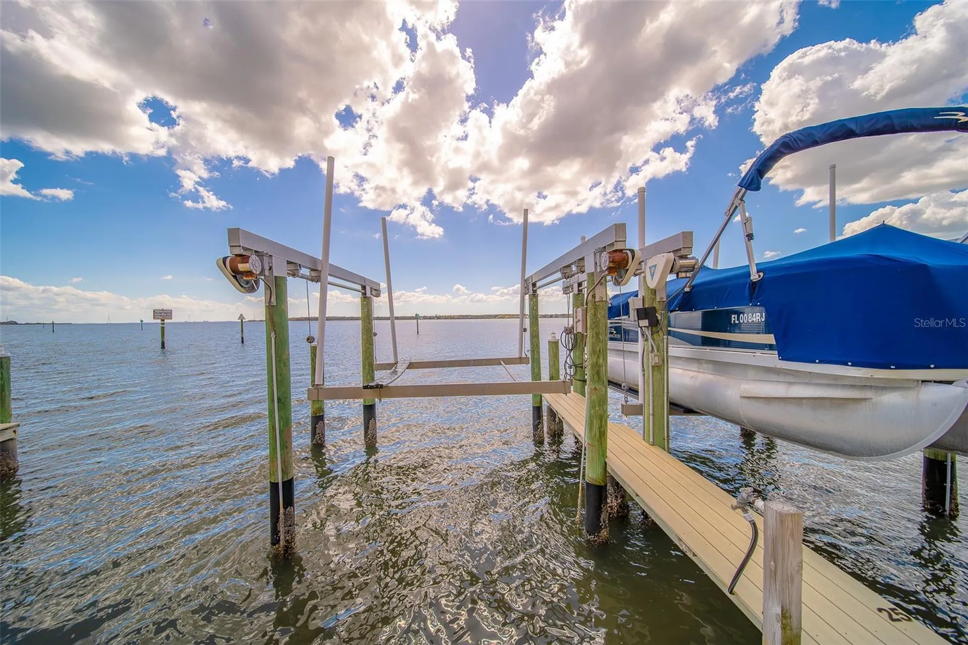 138 Brent Circle Oldsmar FL 34677