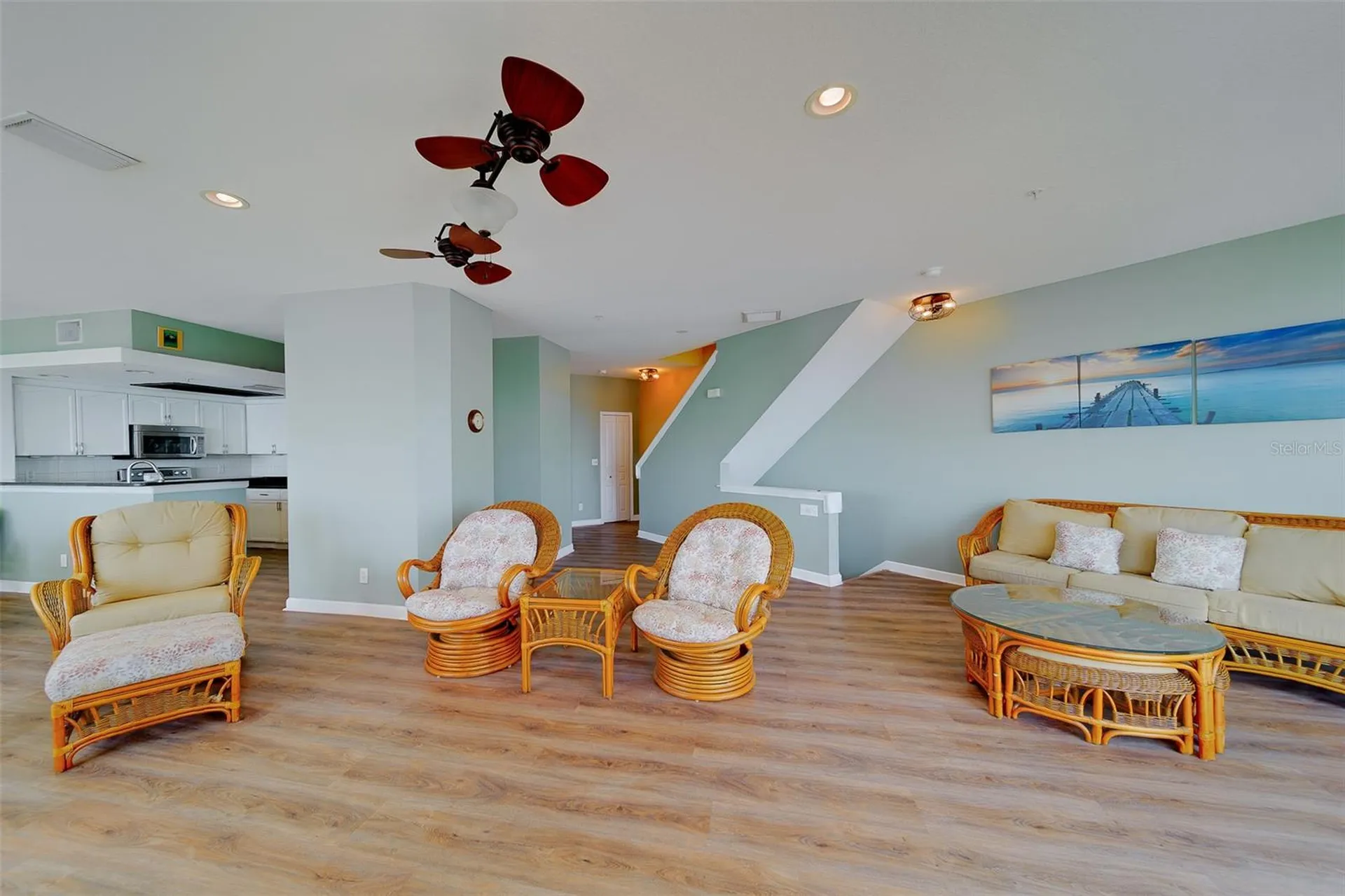 138 Brent Circle Oldsmar FL 34677