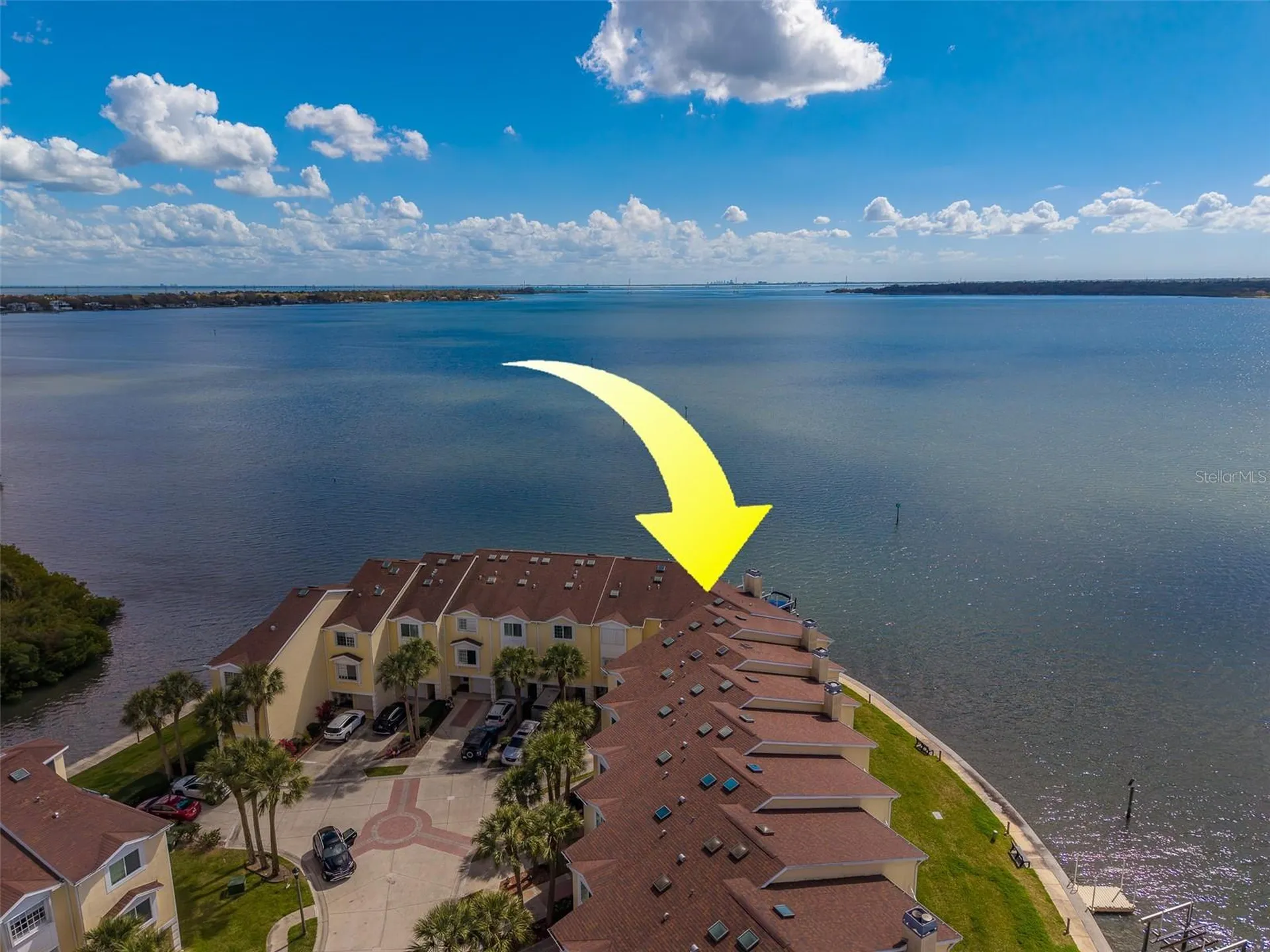 138 Brent Circle Oldsmar FL 34677