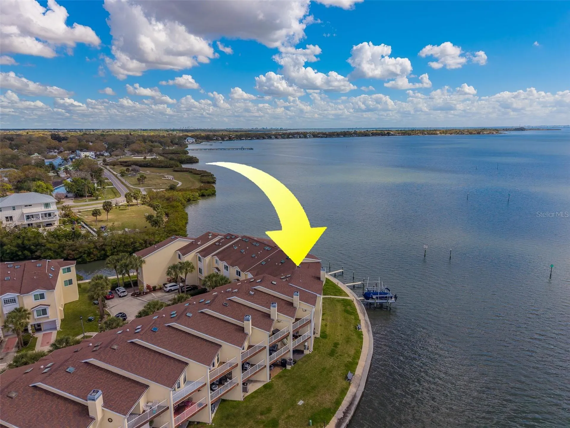 138 Brent Circle Oldsmar FL 34677