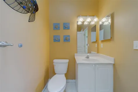 138 Brent Circle Oldsmar FL 34677