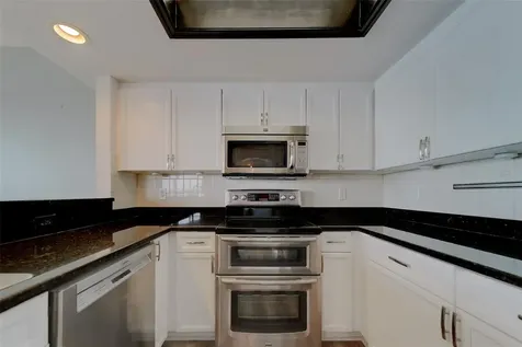 138 Brent Circle Oldsmar FL 34677