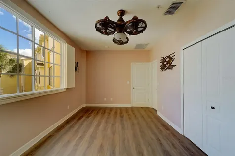 138 Brent Circle Oldsmar FL 34677