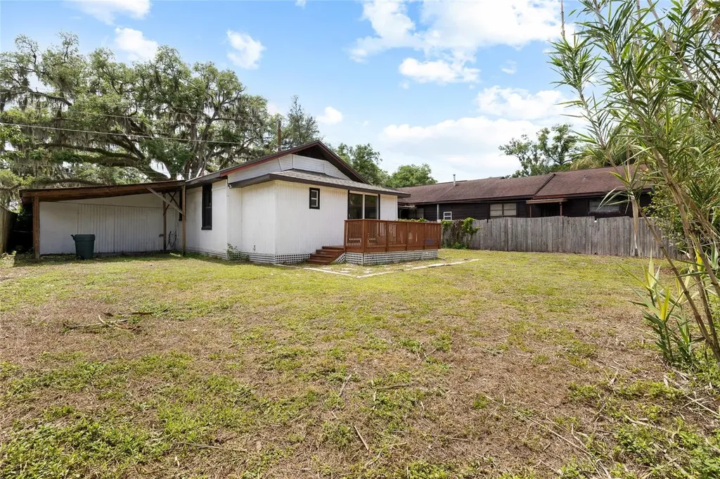 504 E Calhoun Street Plant City FL 33563