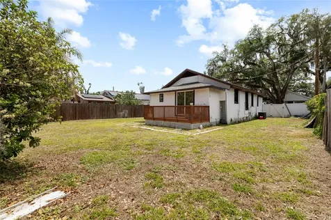 504 E Calhoun Street Plant City FL 33563