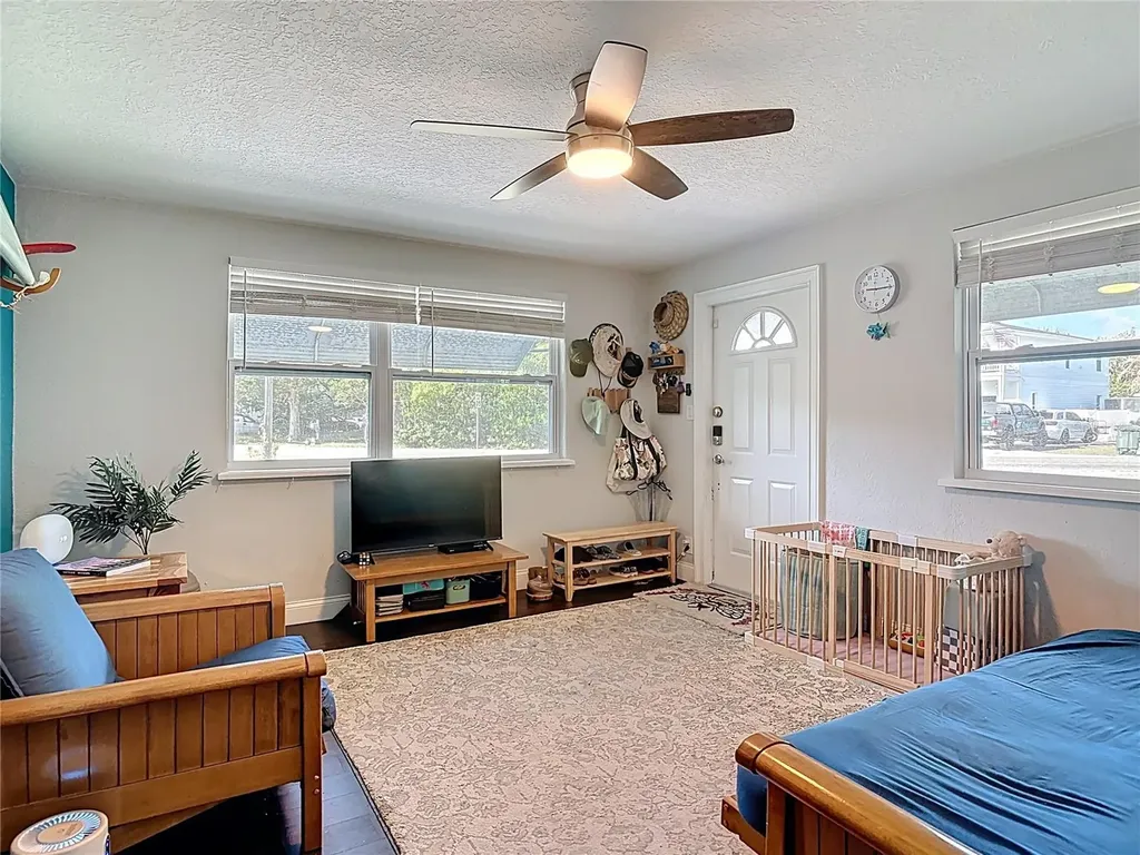 1865 Pioneer Trail New Smyrna Beach FL 32168