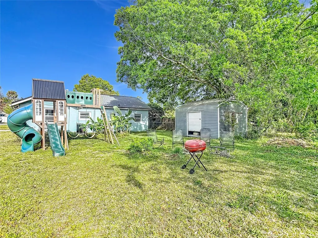 1865 Pioneer Trail New Smyrna Beach FL 32168
