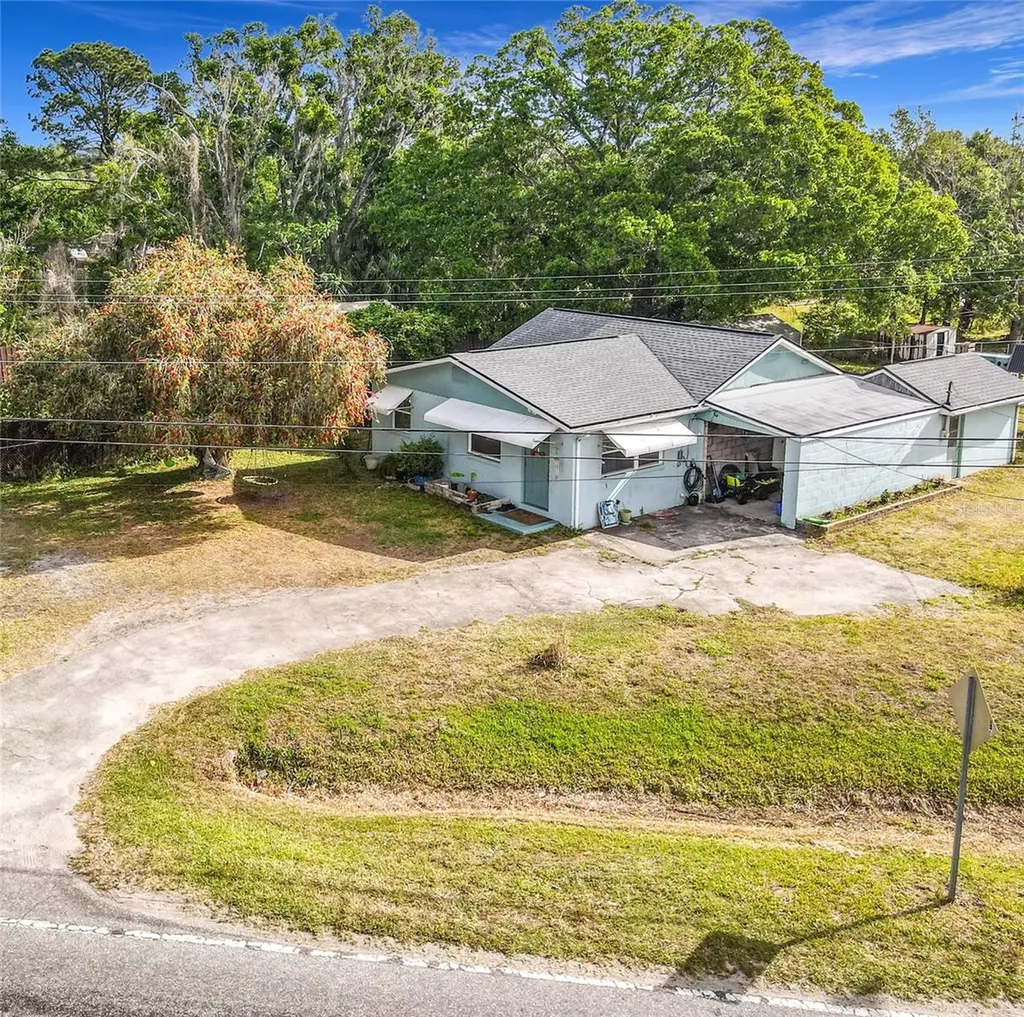 1865 Pioneer Trail New Smyrna Beach FL 32168