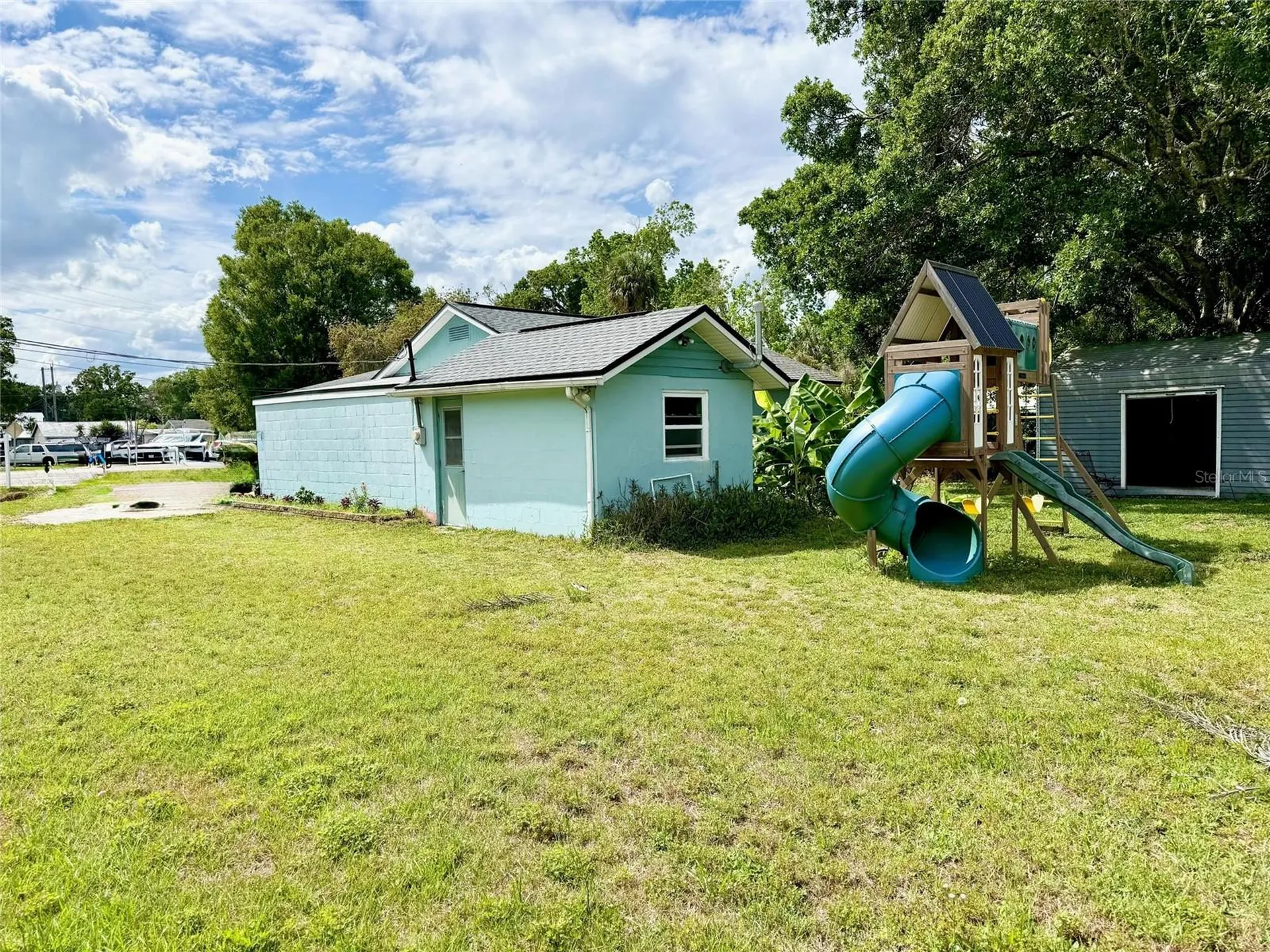 1865 Pioneer Trail New Smyrna Beach FL 32168