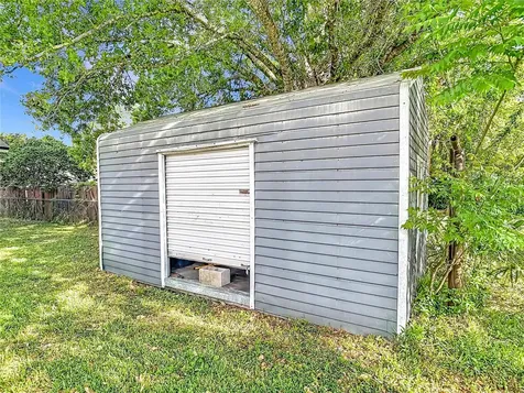 1865 Pioneer Trail New Smyrna Beach FL 32168